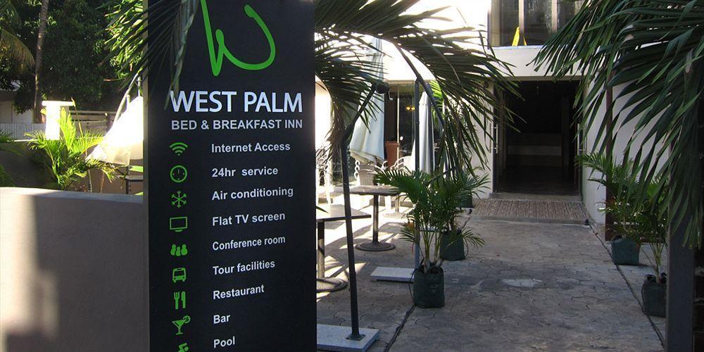 West Palm Inn Flic en Flac Экстерьер фото