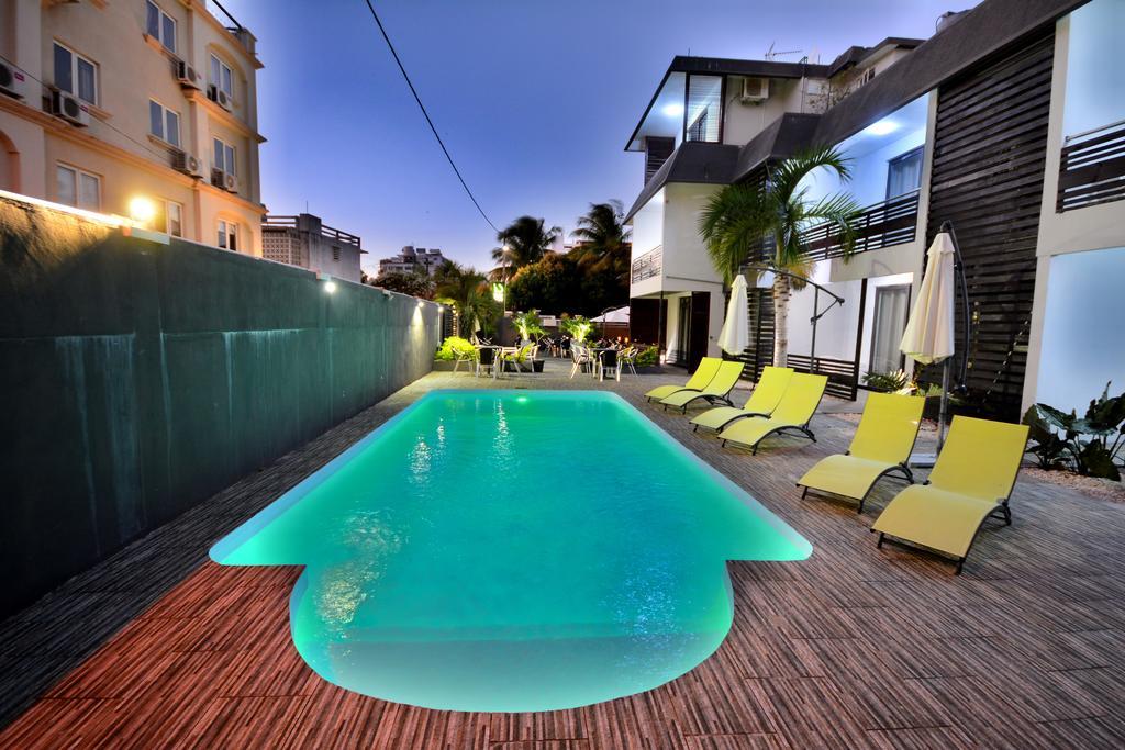 West Palm Inn Flic en Flac Номер фото